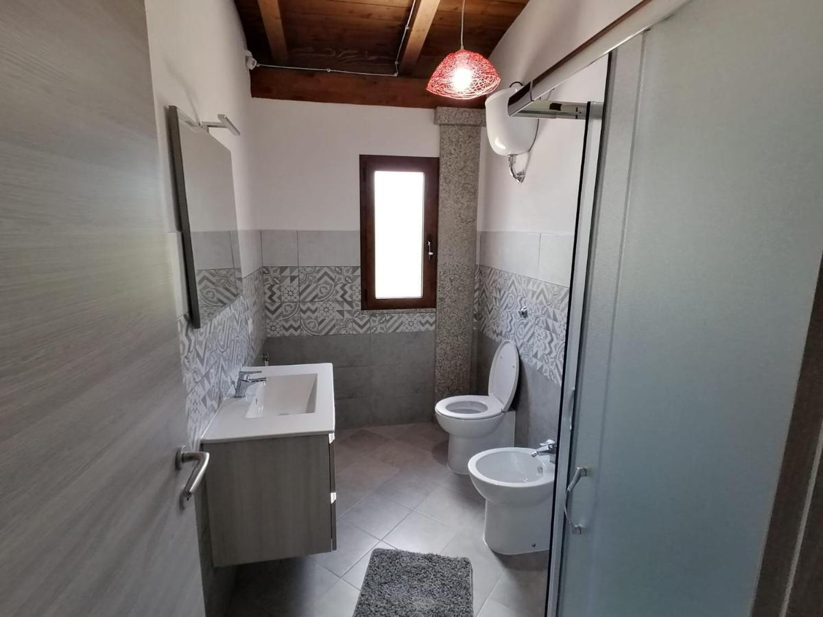 Agriturismo Vigna De' Luceri Loceri Exteriér fotografie